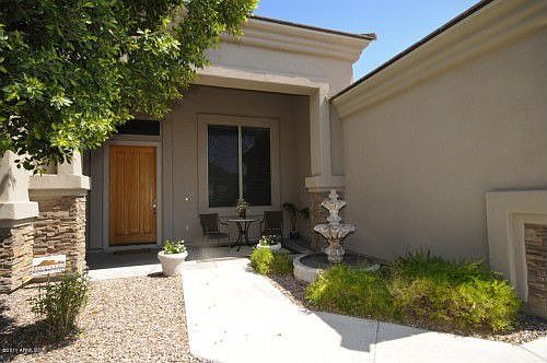 2nd image of 229 W Desert Flower Ln