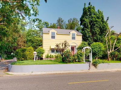 310 Jadwin Ave, Richland, WA, 99352