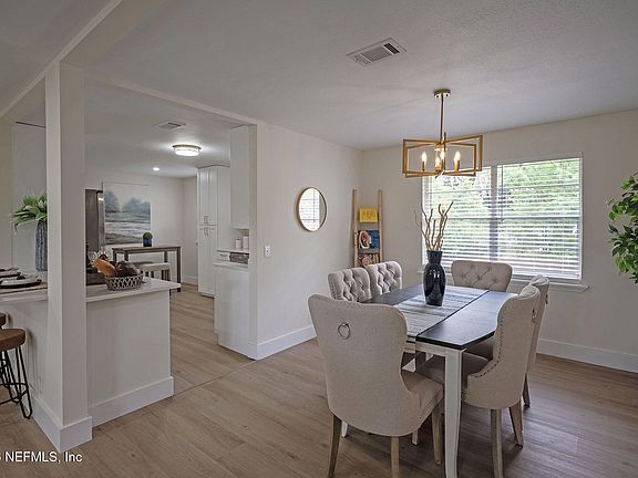 3rd image of 4061 HEATH Road