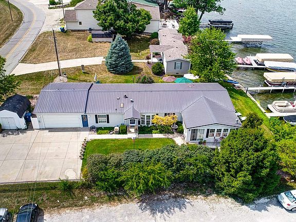 3rd image of 80 Ln 150 Hamilton Lake Ln