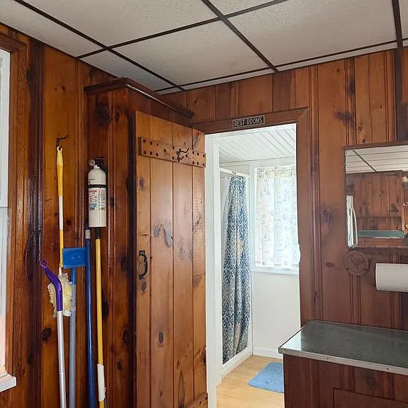 102 Garrison Ave — Photo 14