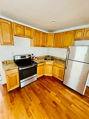 Kitchen, photo 1