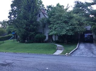 43 Luzern Rd, Dobbs Ferry, NY 10522