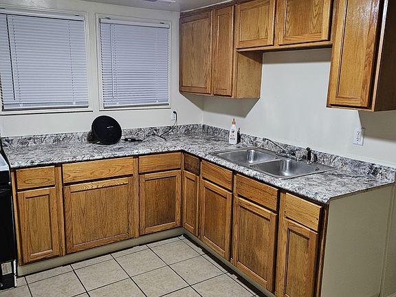 2nd image of 1122 Harrison Blvd #L
