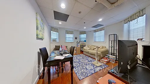 10 Orkney Rd #C Photo 1