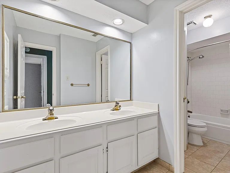 7435 River Garden Dr — Photo 29