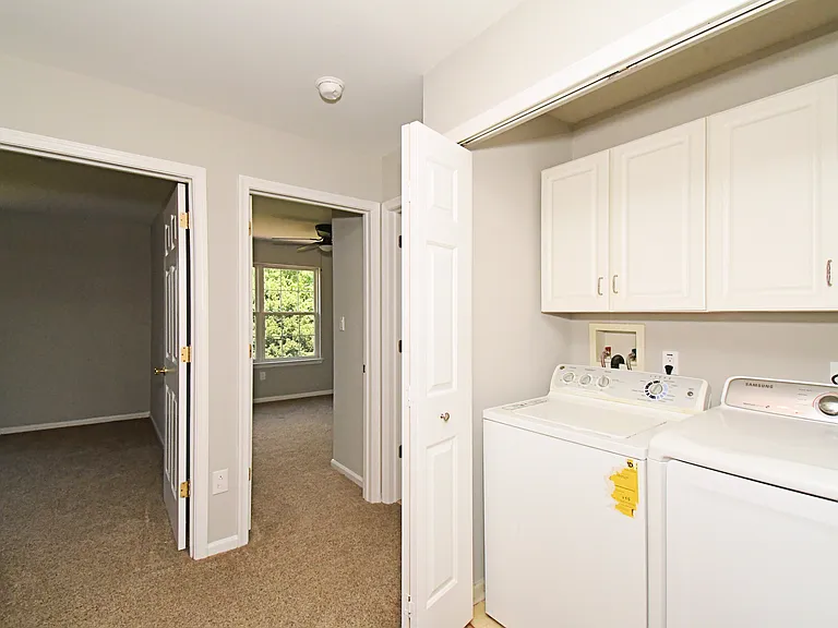 18 Norsham Way #1 — Photo 17