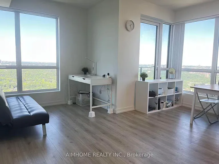 395 Bloor St E #4707 — Photo 2