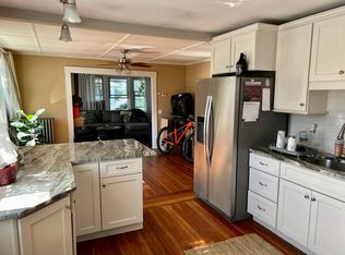26 Bedlow Ave #2, Newport, RI 02840