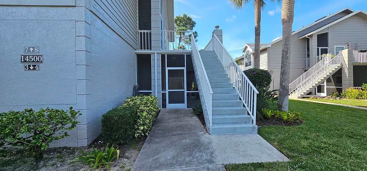 Building Photo - 14500 Summerlin Trace Ct #4