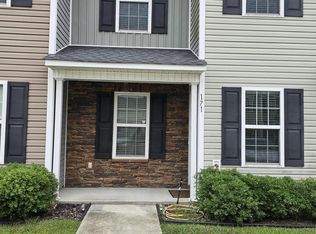 171 Glen Cannon Dr, Jacksonville, NC 28546