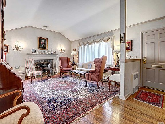 5th image of 50 Homestead Ave