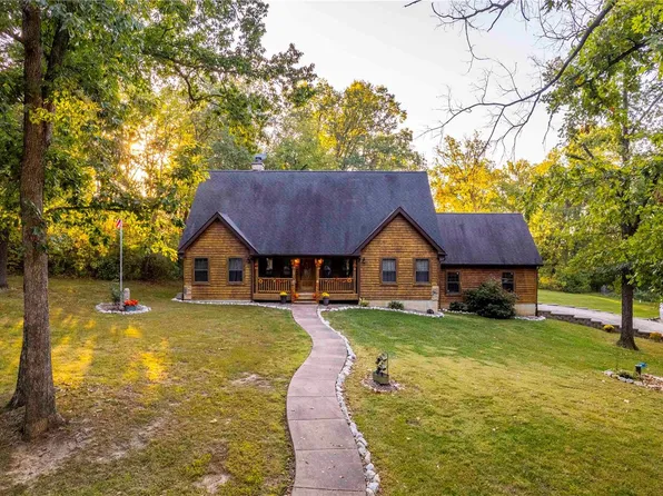 110 Horse Shoe Ln, Elsberry, MO 63343