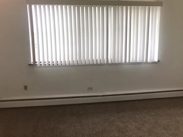 3913 W 124th Pl APT 3E, Alsip, IL 60803