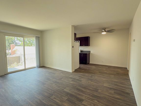 3rd image of 4087 46th St APT 6