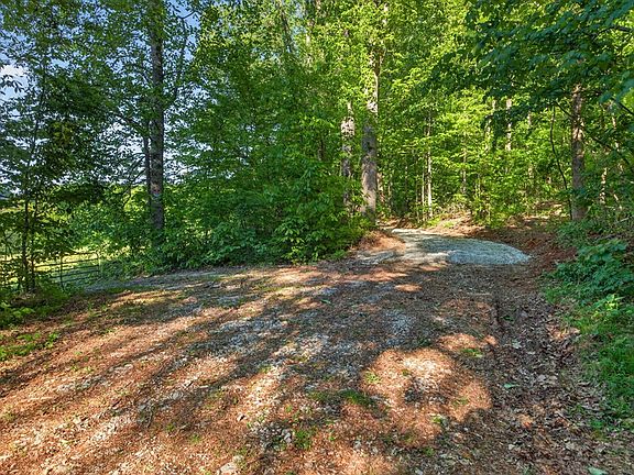 2nd image of Moore Cove Rd