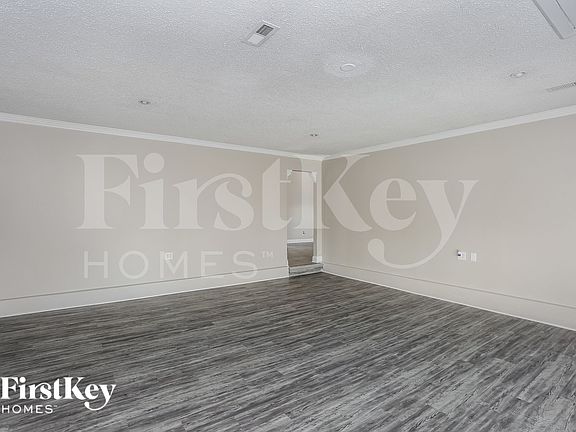 4th image of 3812 Cedarbark Dr