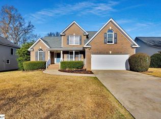 16 Overcup Ct, Greer, SC 29650