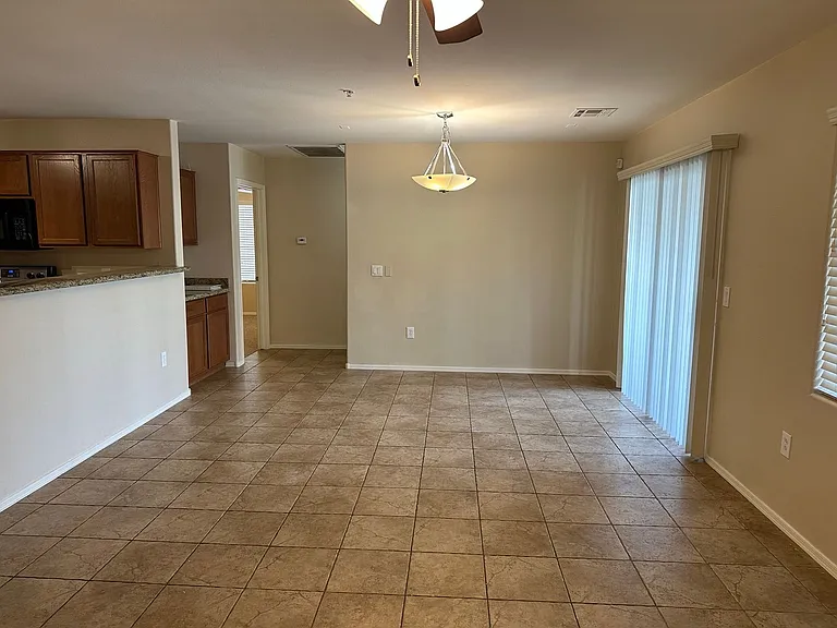 1350 S Greenfield Dr #2073 — Photo 6