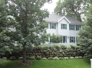 810 N Holt Cir, Madison, WI 53719