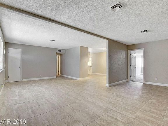 4th image of 712 Kraemer Dr