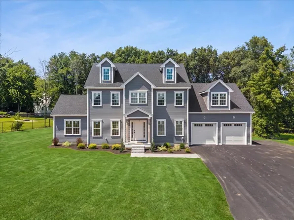 3 Loidie Ln, Brockton, MA 02301