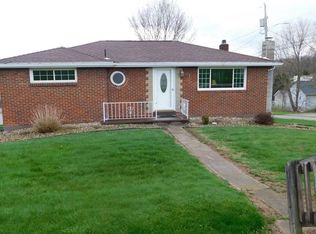 3300 Constitution Dr, Claridge, PA 15623