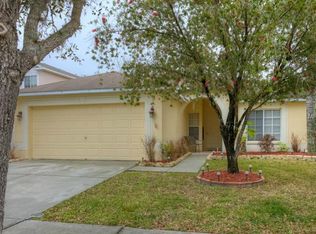 18151 Sandy Pointe Dr, Tampa, FL 33647