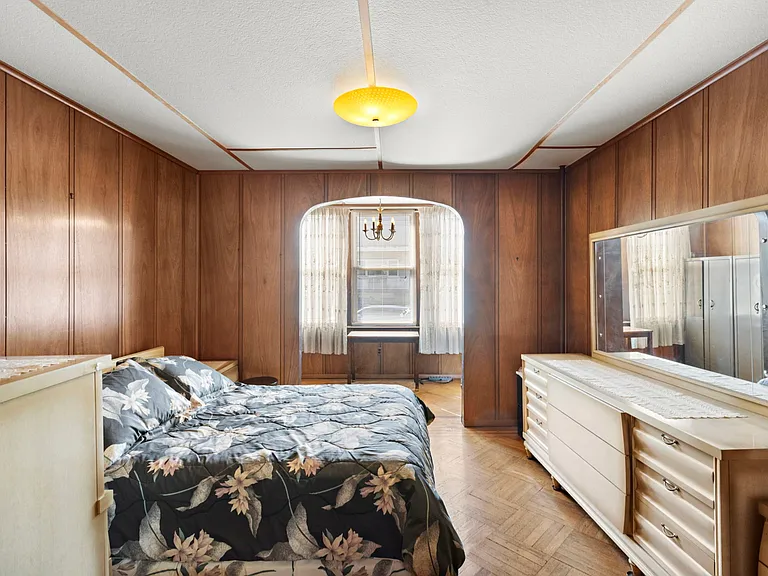 118 Poplar St #1 — Photo 6