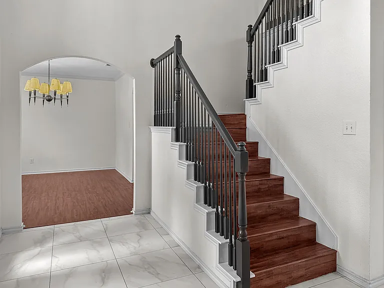 2509 Heather Glen Dr — Photo 11