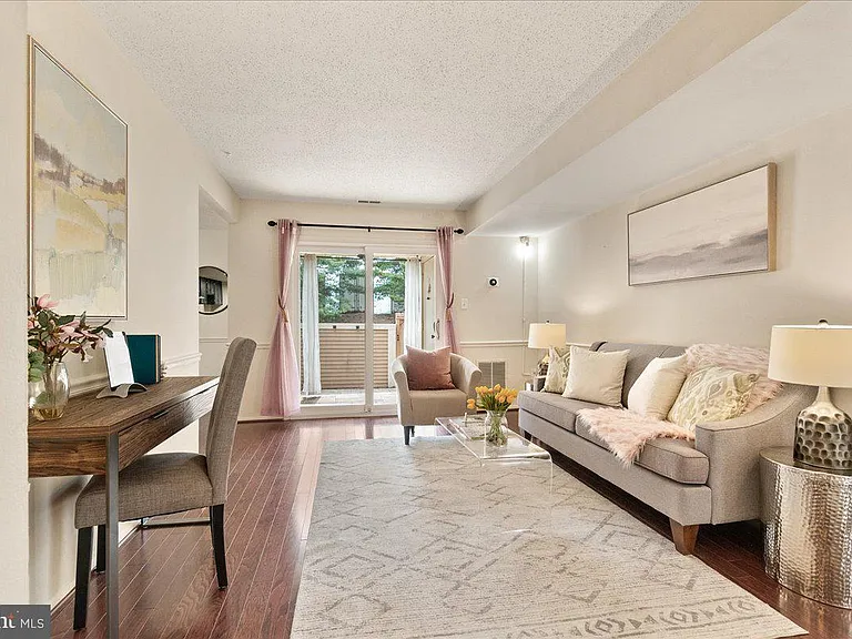 7187 Cypress Ct #B — Photo 4