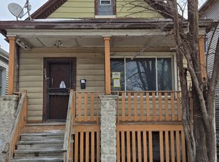 9243 S Harper Ave, Chicago, IL 60619