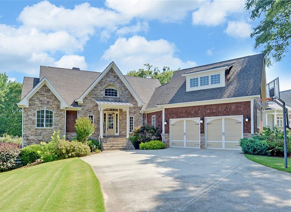 1st image of 51 Yorkshores Ln