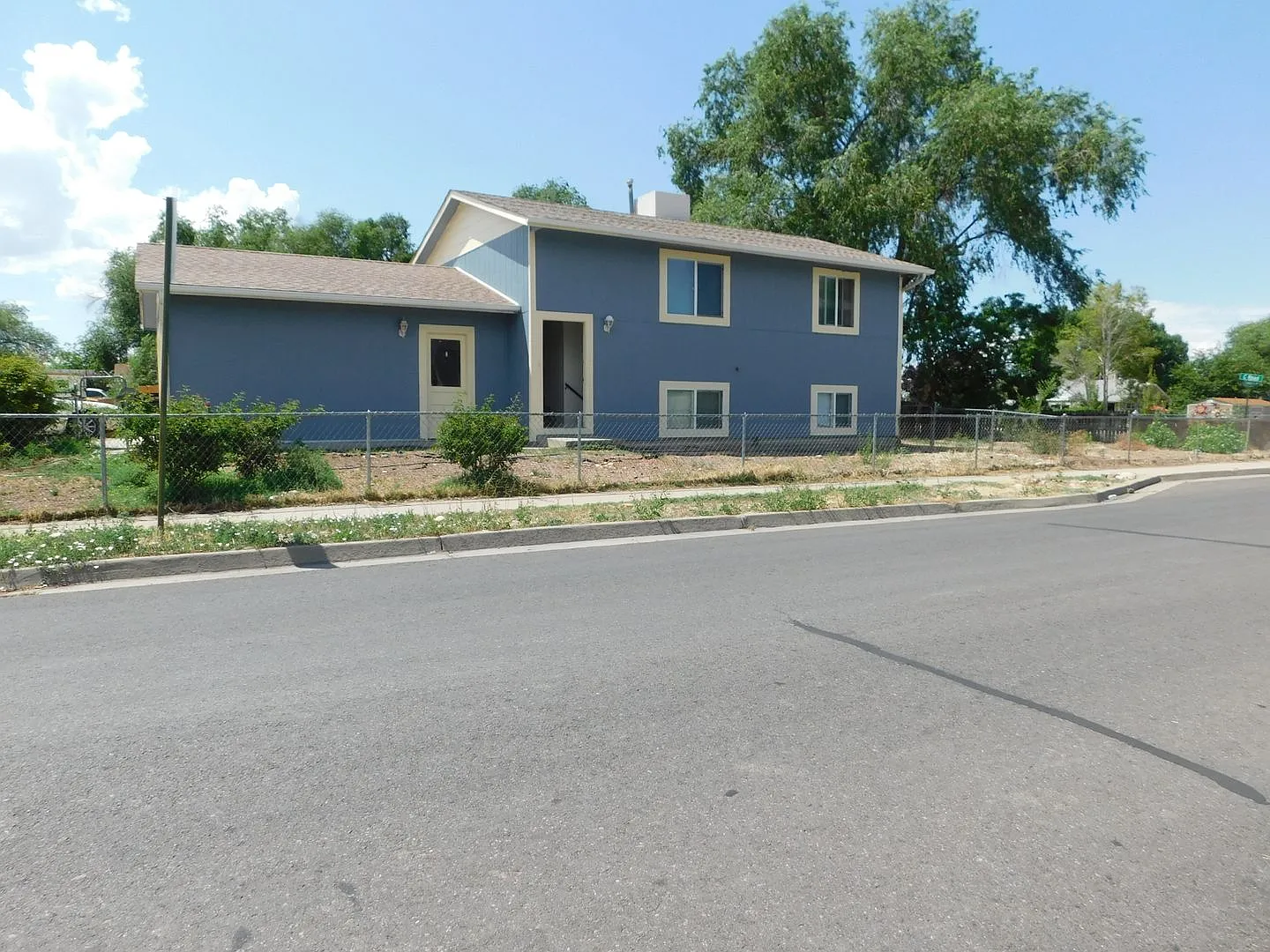 Awesome home in Orchard Mesa!! — Photo 1