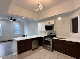 802 Broadway APT 2R, Bayonne, NJ 07002