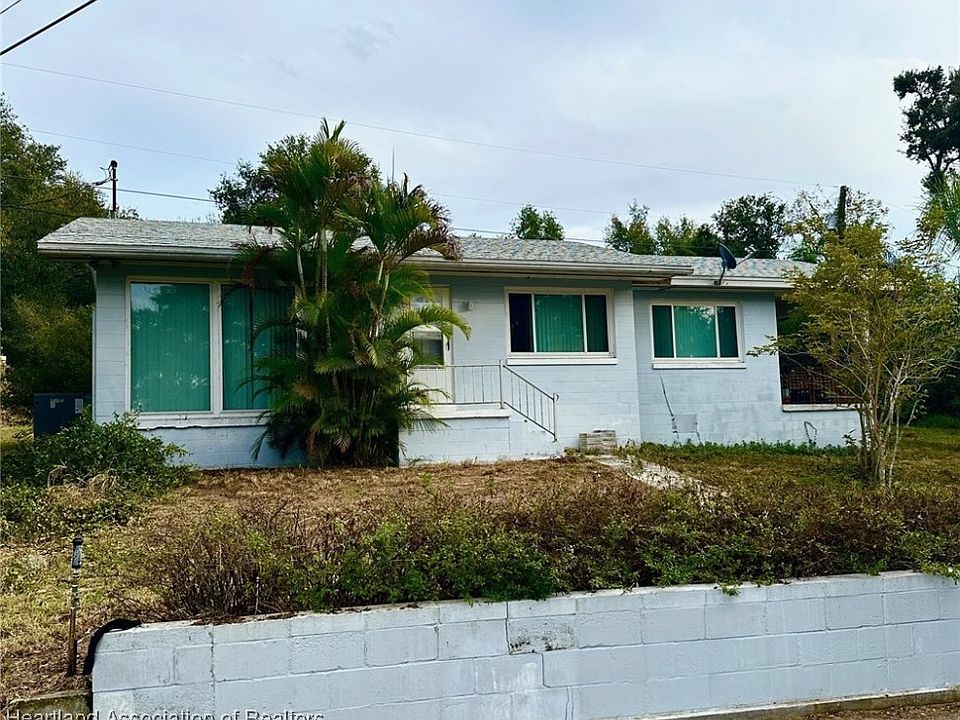 1st image of 1013 Cody Villa Loop Rd