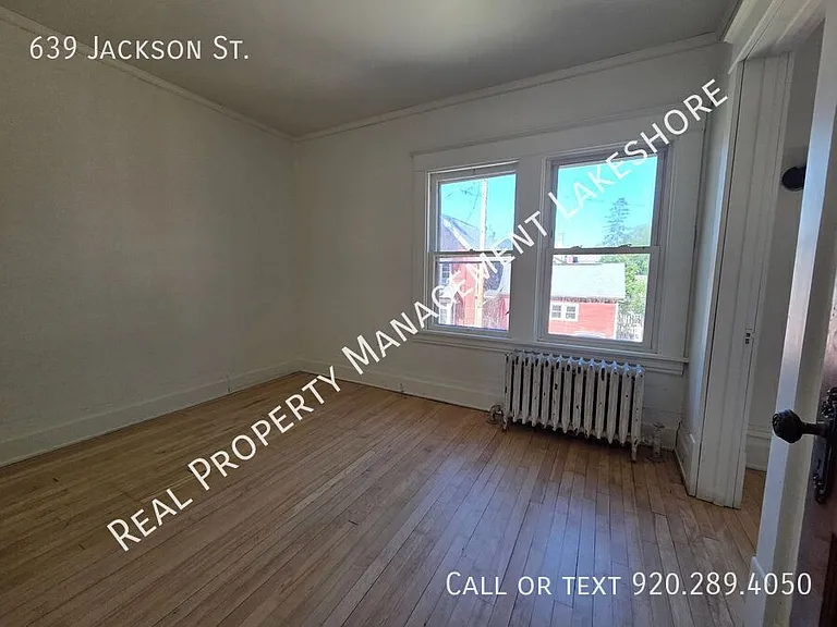 639 Jackson St — Photo 16