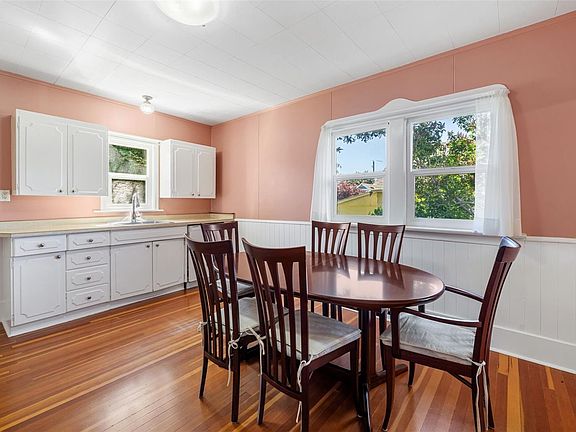 4th image of 1275 May St