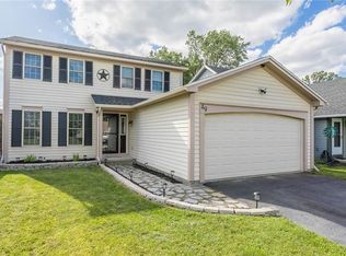 49 Atwood Dr, Gates, NY 14606