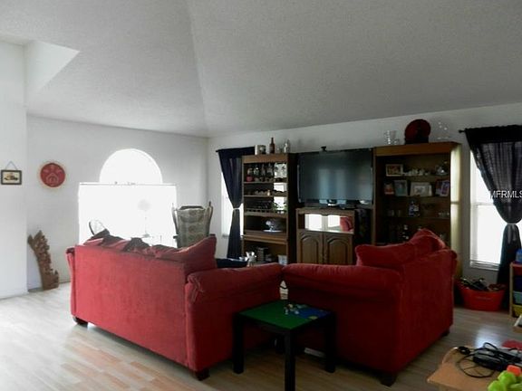 3rd image of 3571 Jade Ln
