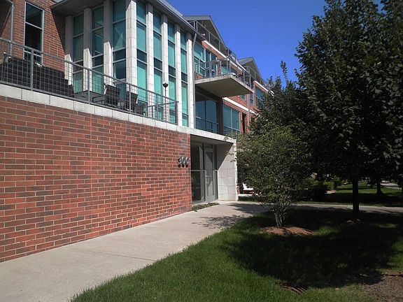 2nd image of 300 Hamilton St APT 202
