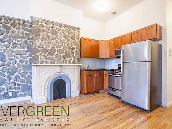 2nd image of 444 Lafayette Ave APT 3