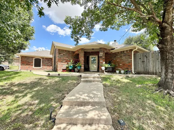 3900 Maid Marian Cir, Killeen, TX 76549