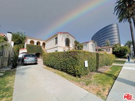 219 S Hamilton Dr, Beverly Hills, CA