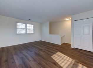 50 Turtle Creek Dr, Medford, NJ 08055