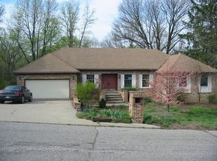306 Whitson Dr, Vincennes, IN 47591