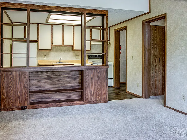Brunswick Apartments — Photo 21