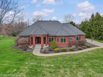 2901 Vero Dr, Highland, MI, 48356