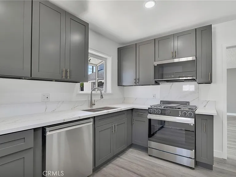 18234 Sugarman St — Photo 8