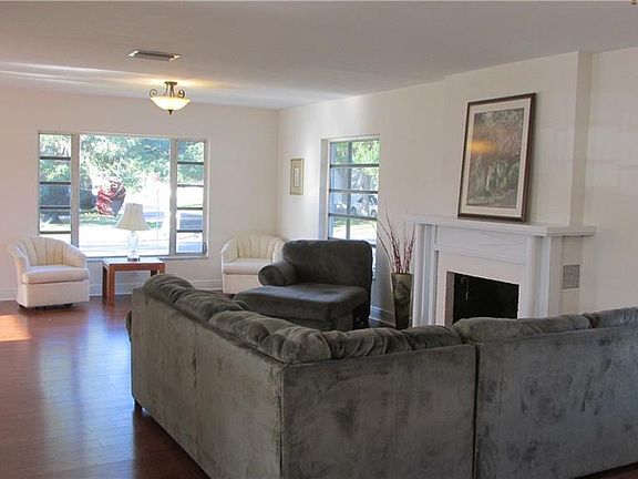 2nd image of 495 47th Ave N